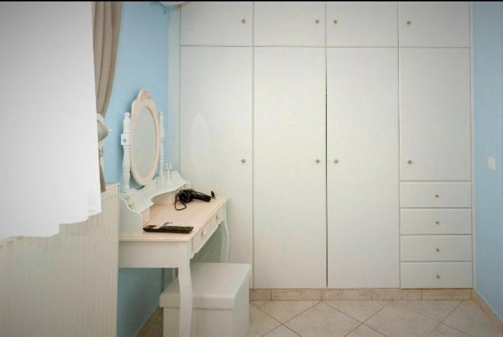Kristin Apartment Patras Extérieur photo